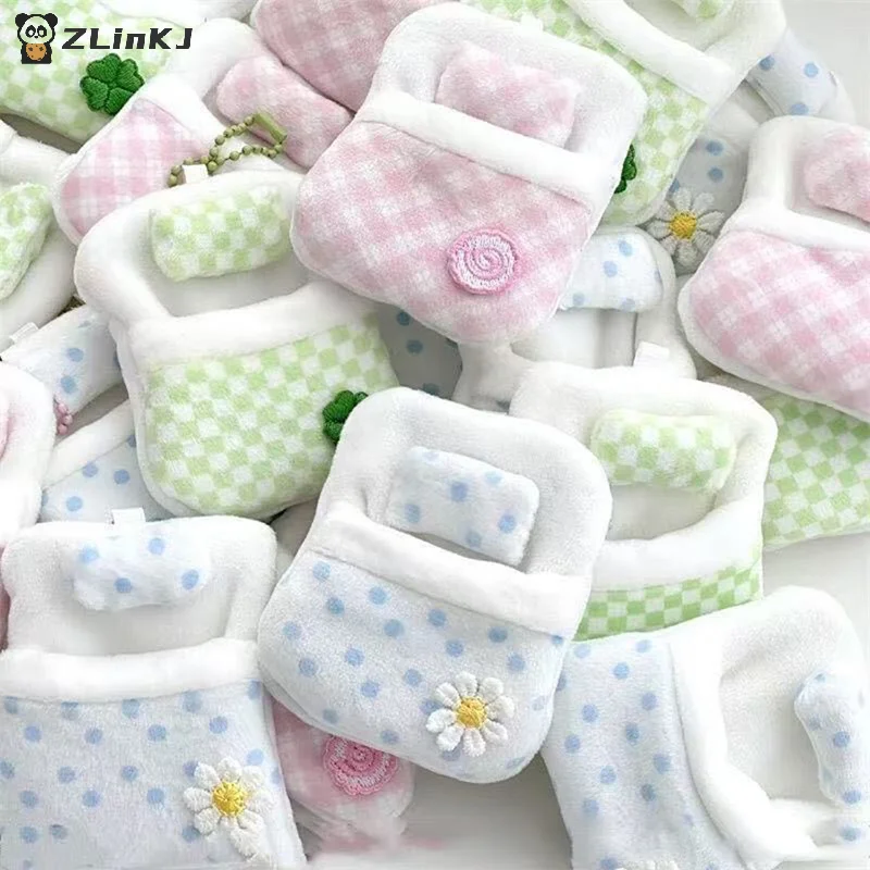 Urocza pluszowa lalka w kształ – Bedroom Furniture recenzja i cena